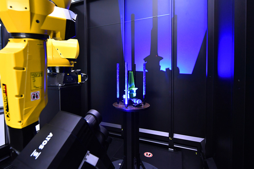 國(guó)內(nèi)首個(gè)燃機(jī)智慧制造基地高溫透平葉片精鑄數(shù)字化產(chǎn)線(xiàn)。劉崗供圖